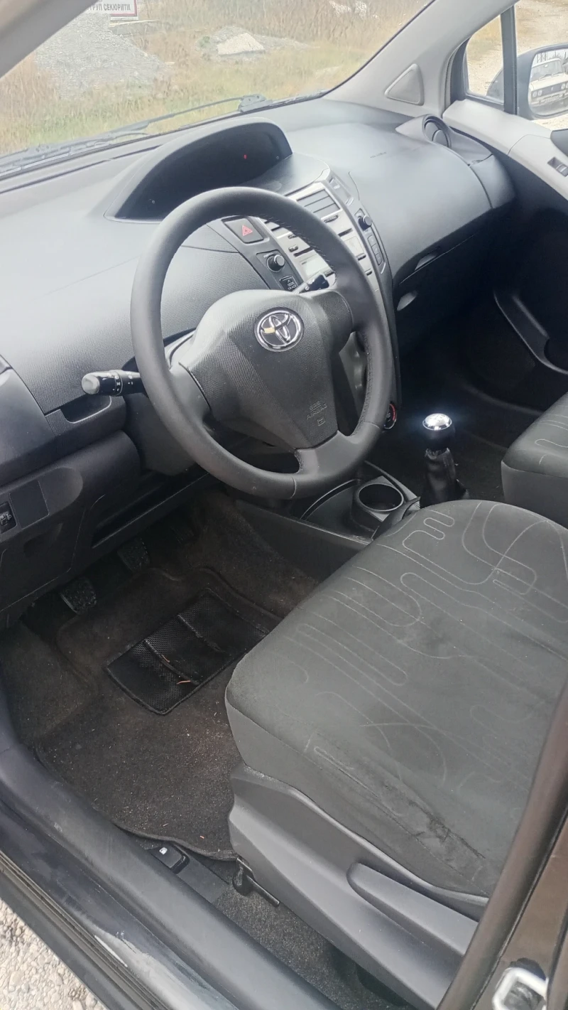 Toyota Yaris, снимка 6 - Автомобили и джипове - 48628467