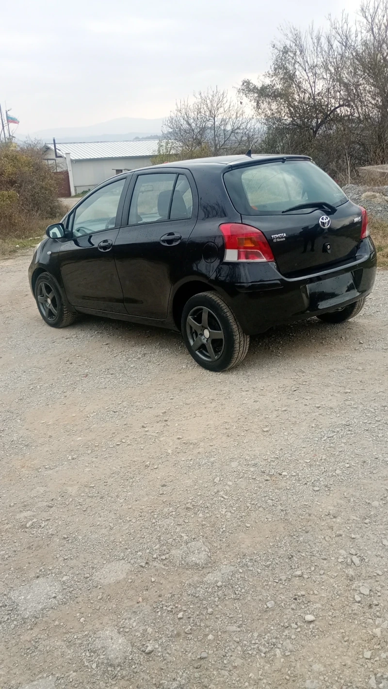 Toyota Yaris, снимка 4 - Автомобили и джипове - 48628467