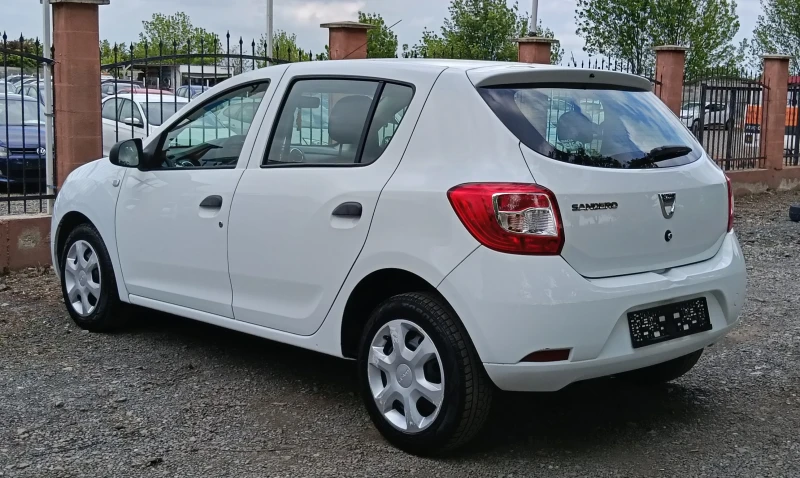 Dacia Sandero 1.2i газова уредба , снимка 6 - Автомобили и джипове - 50259391