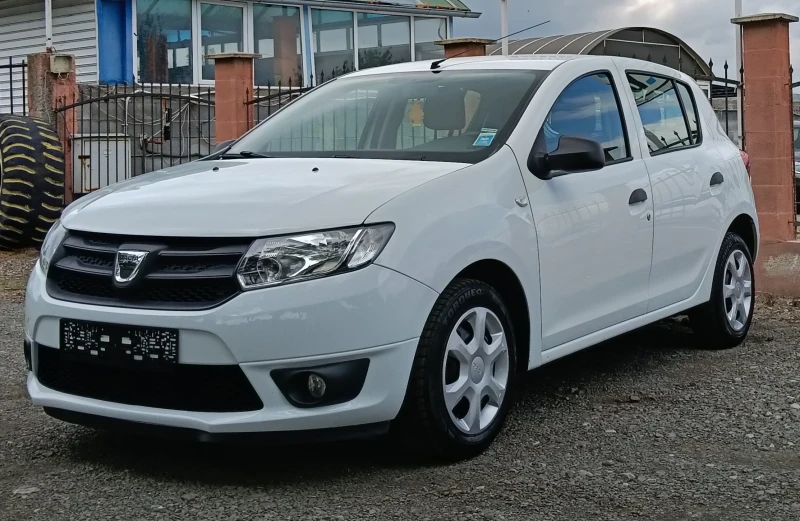 Dacia Sandero 1.2i газова уредба , снимка 2 - Автомобили и джипове - 50259391