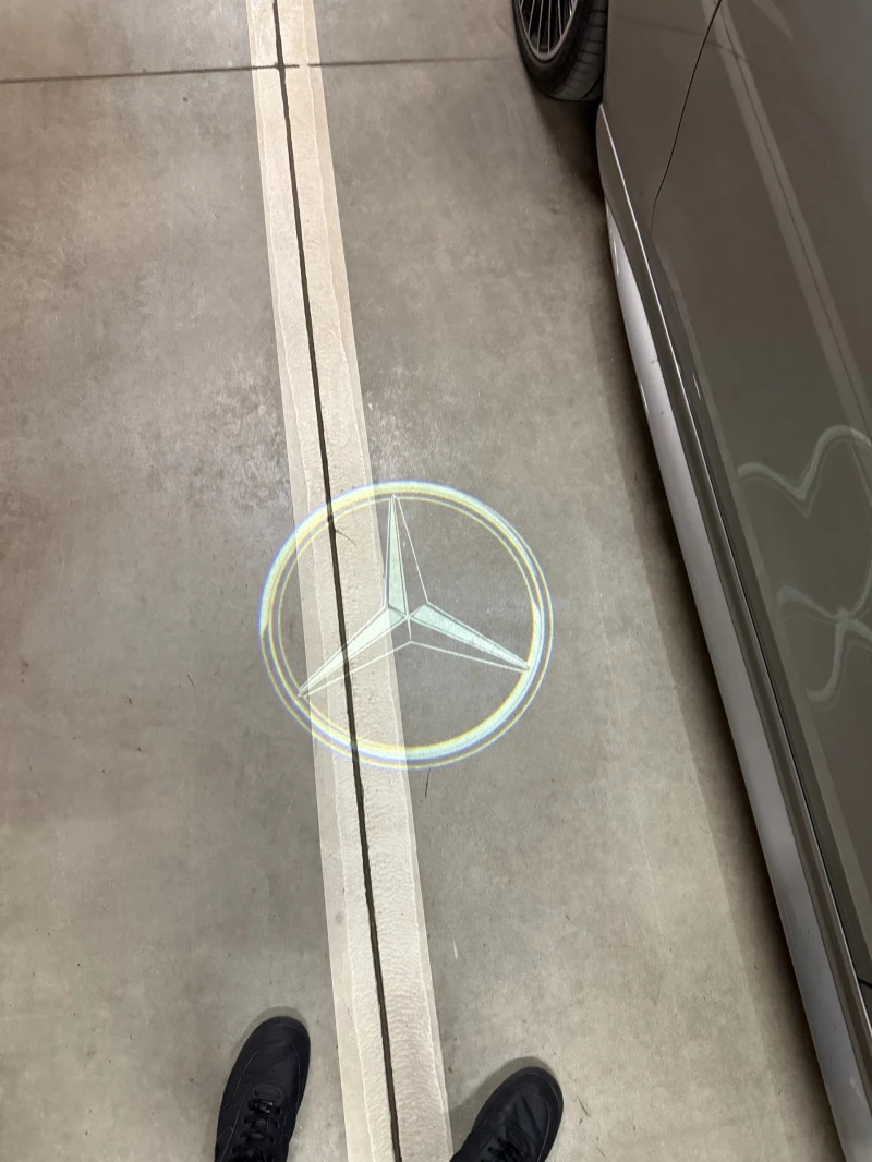 Mercedes-Benz C 220 AMG* Head-Up* 360* Distronic* Лизинг, снимка 15 - Автомобили и джипове - 50788467