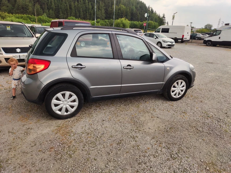 Suzuki SX4 1.6HDI РЕАЛНИ КИЛОМЕТРИ , снимка 5 - Автомобили и джипове - 50828983