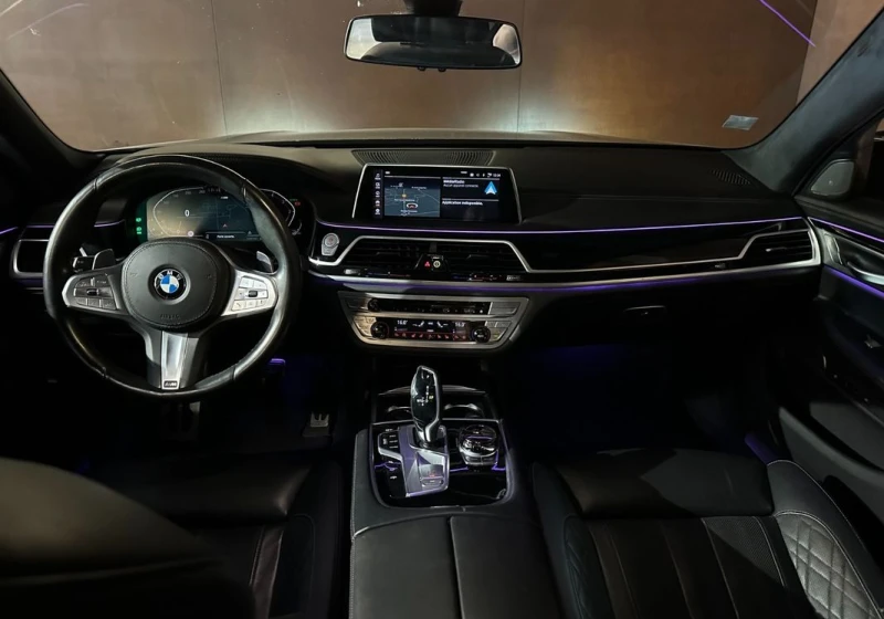 BMW 740 d xDrive M-Pack, снимка 12 - Автомобили и джипове - 51365775