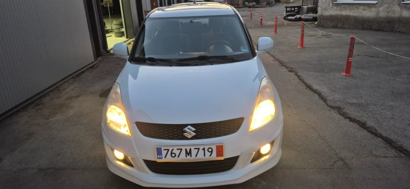 Suzuki Swift X-ite Edition , снимка 8 - Автомобили и джипове - 52588575