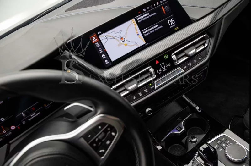 BMW M135 i XDRIVE* EDITION* SHADOW-LINE* H&K* , снимка 11 - Автомобили и джипове - 52291749