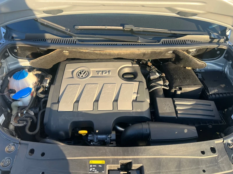 VW Caddy 1.6tdi-Maxi-Klima, снимка 16 - Автомобили и джипове - 52526798