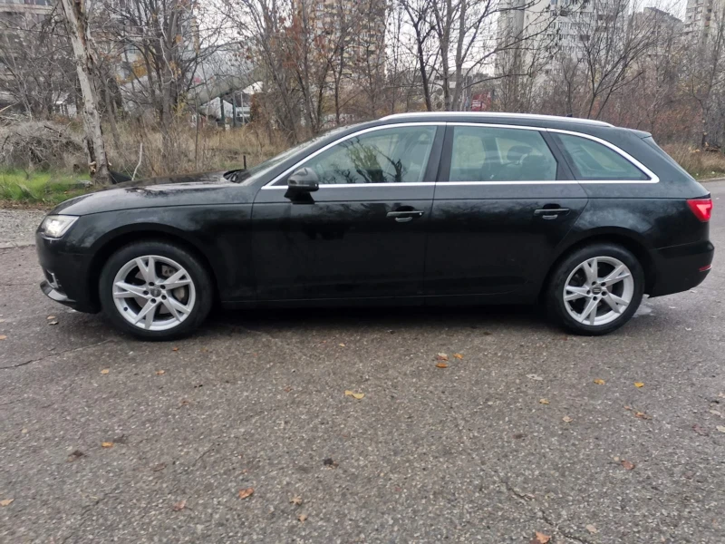 Audi A4 2.0 4х4 DISTRONIC VIRTUAL COCKPIT  LED ОБСЛУЖЕНА !, снимка 8 - Автомобили и джипове - 53235911