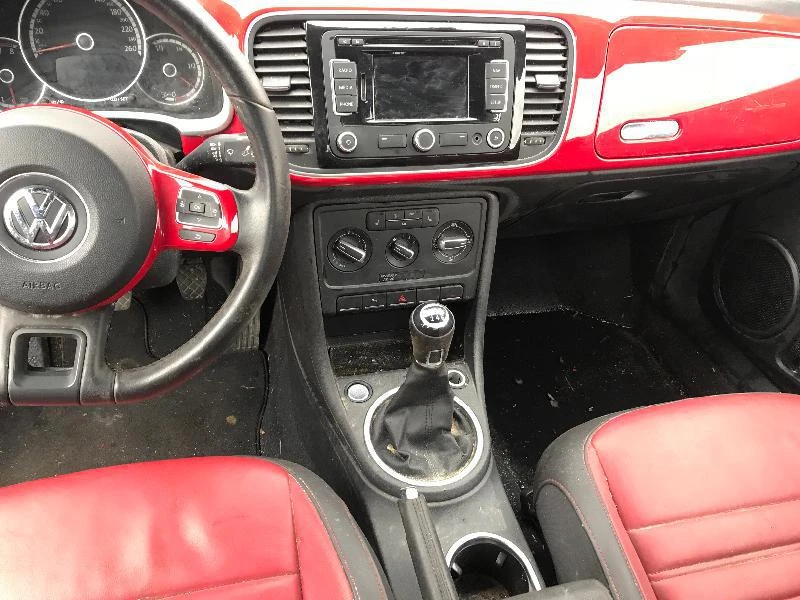 VW New beetle 1.2TSI,105кс,CBZB, снимка 8 - Автомобили и джипове - 21135767