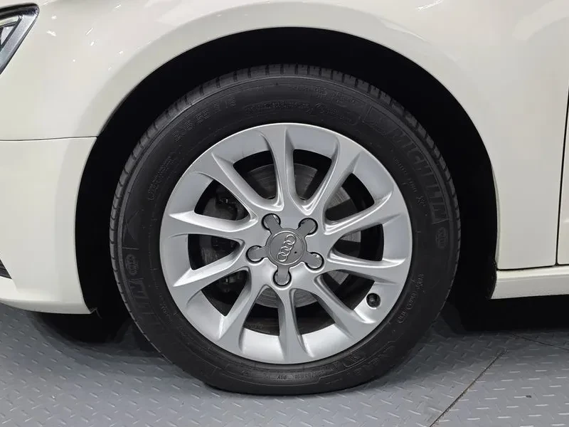Audi A3 1.6 TDI, снимка 5 - Автомобили и джипове - 54547573