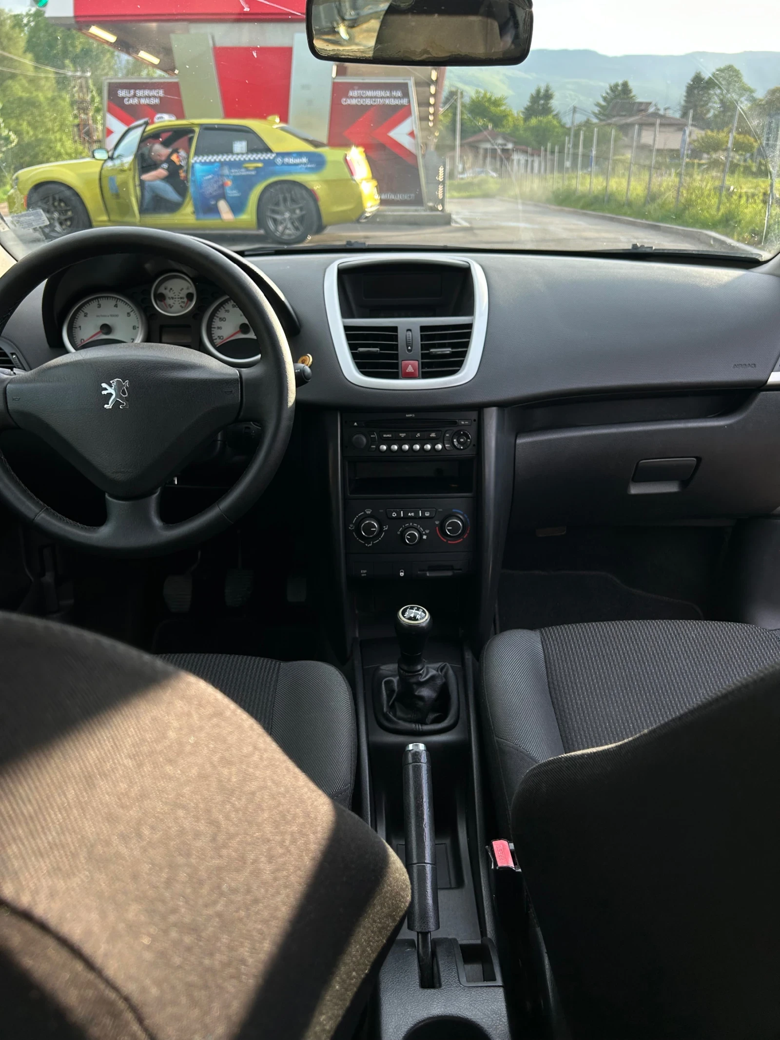 Peugeot 207 1.4 Бензин и Газ - изображение 7
