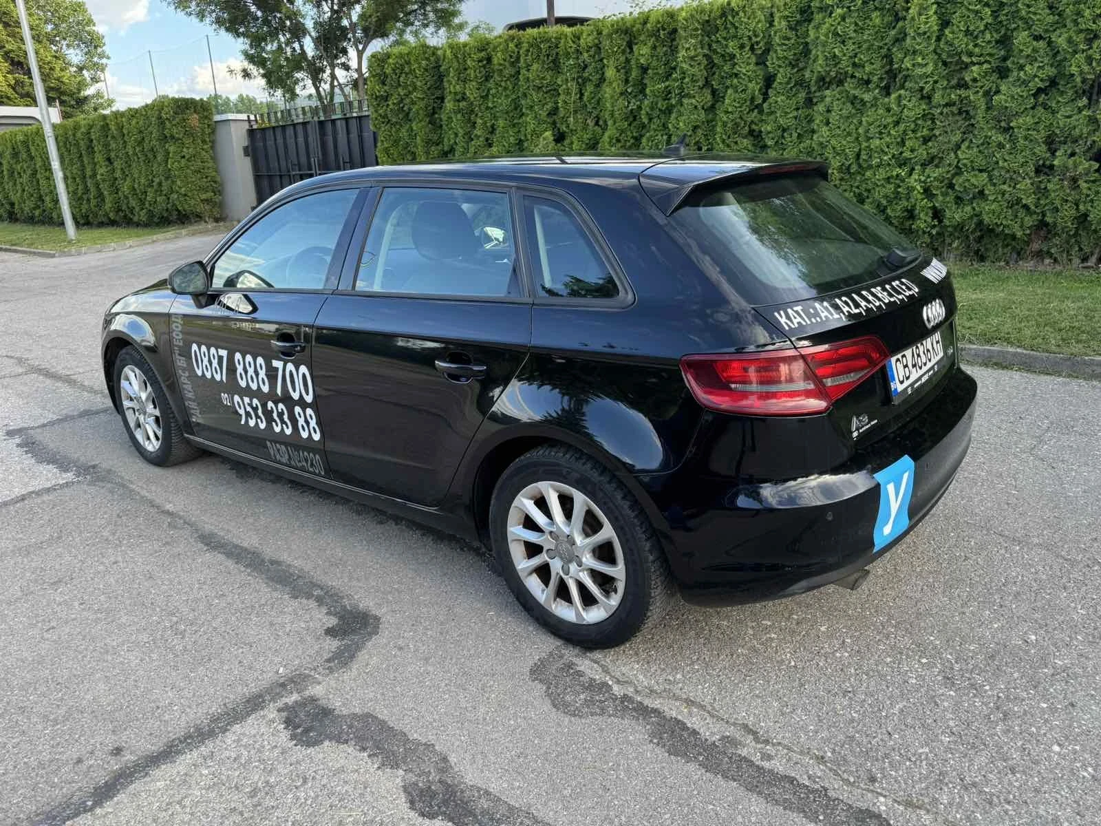 Audi A3 SportBack - изображение 2