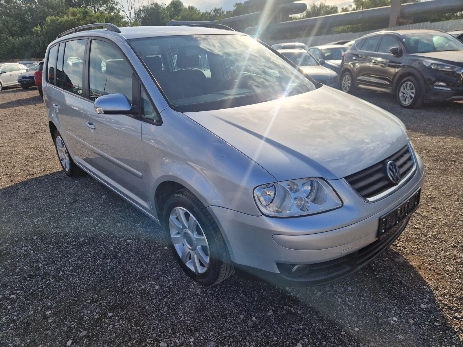 VW Touran 1.9TDI 105PS. 6+ 1 ITALIA - изображение 10