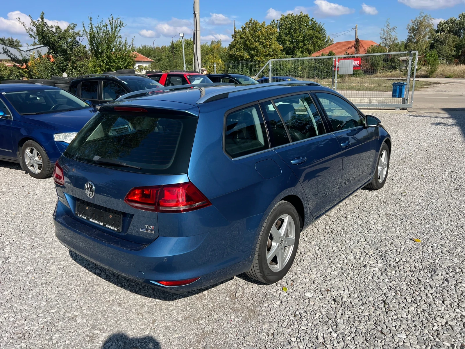 VW Golf 1.6 105 2014г сервизна история Масажираща седалка - изображение 7