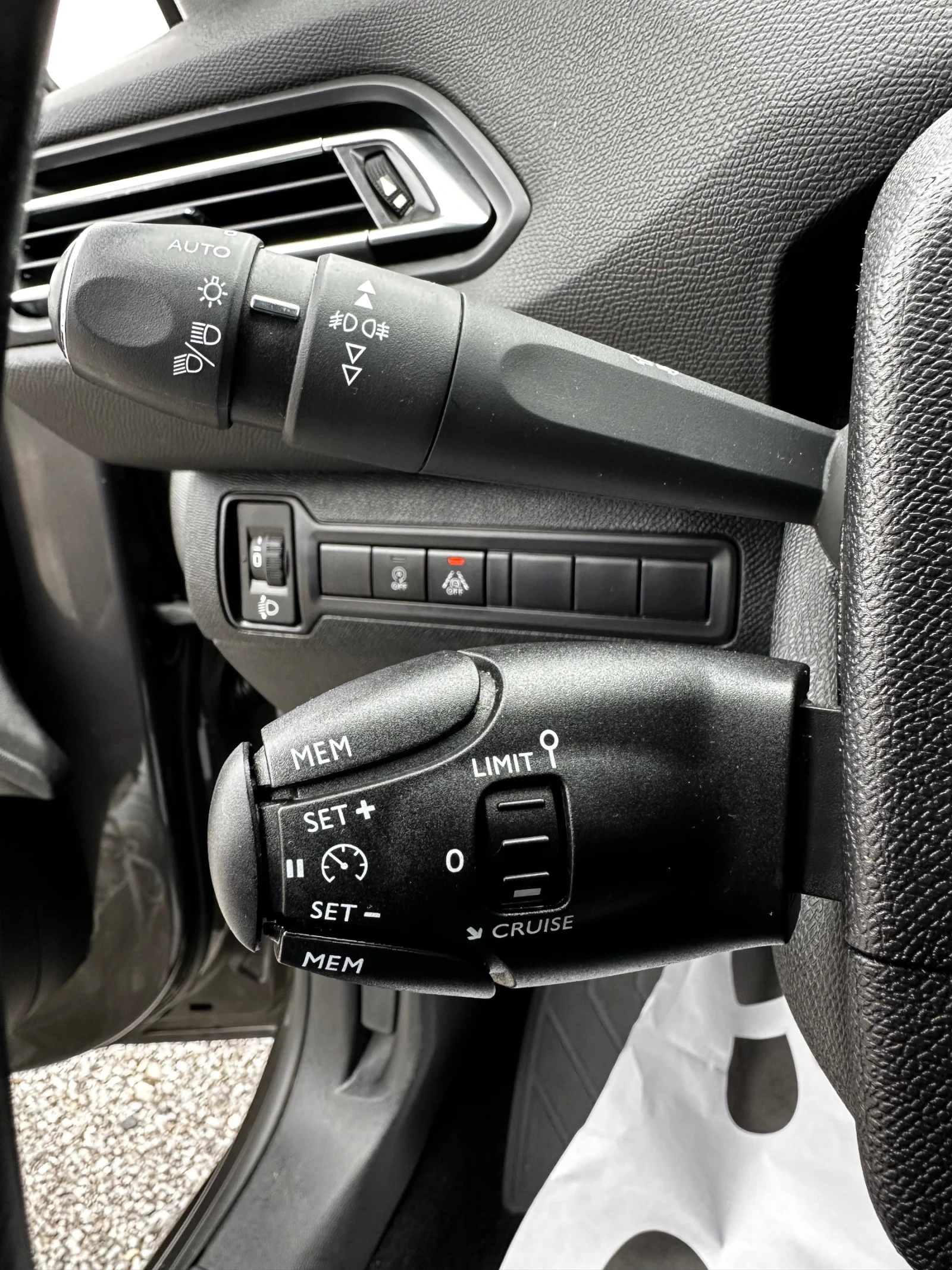 Peugeot 308 1.5HDI-FULL LED-360-110000��-�������� ������� | Mobile.bg � ����������� 11