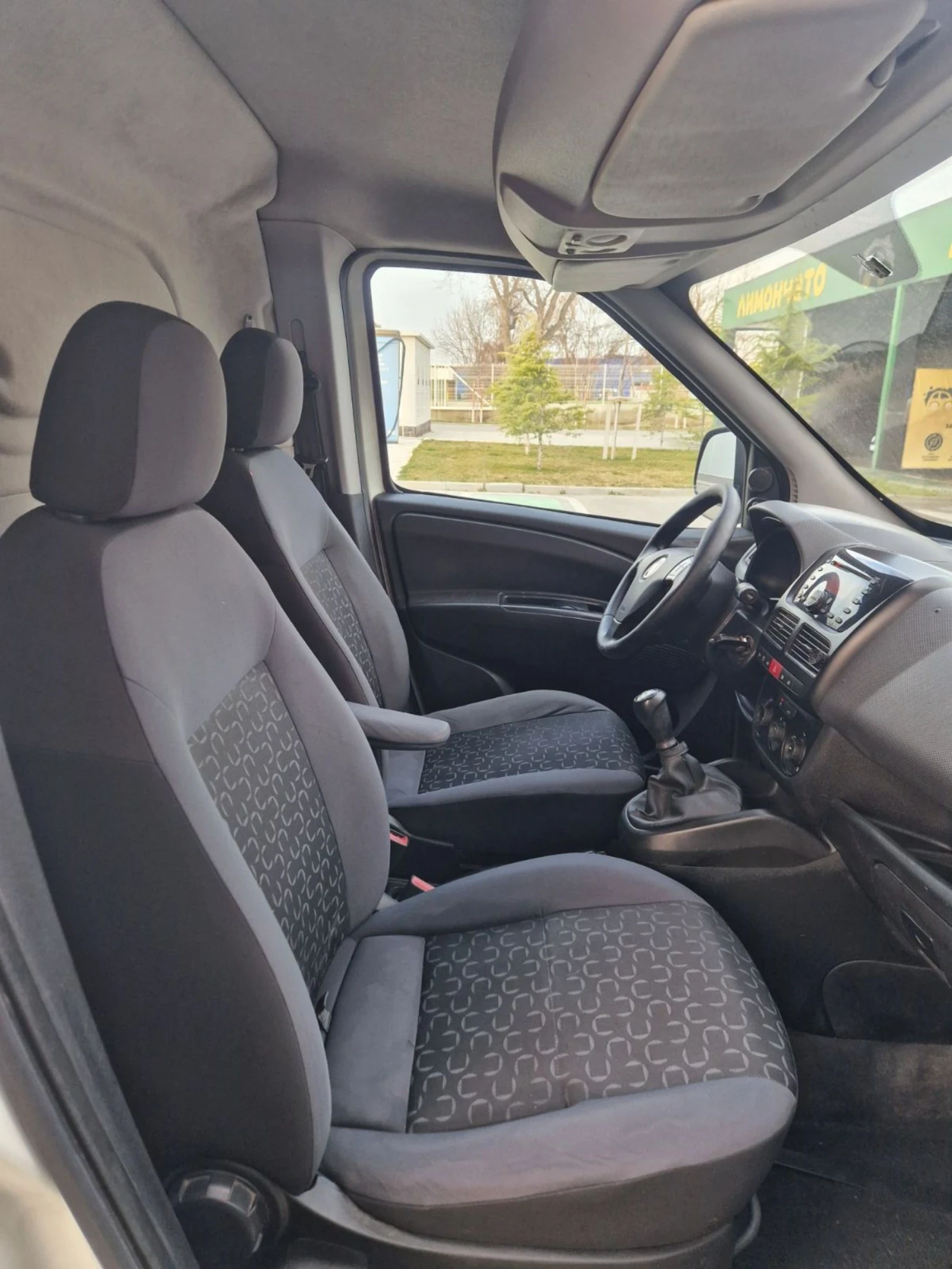 Fiat Doblo 1.3/ 90 к.с. - изображение 10