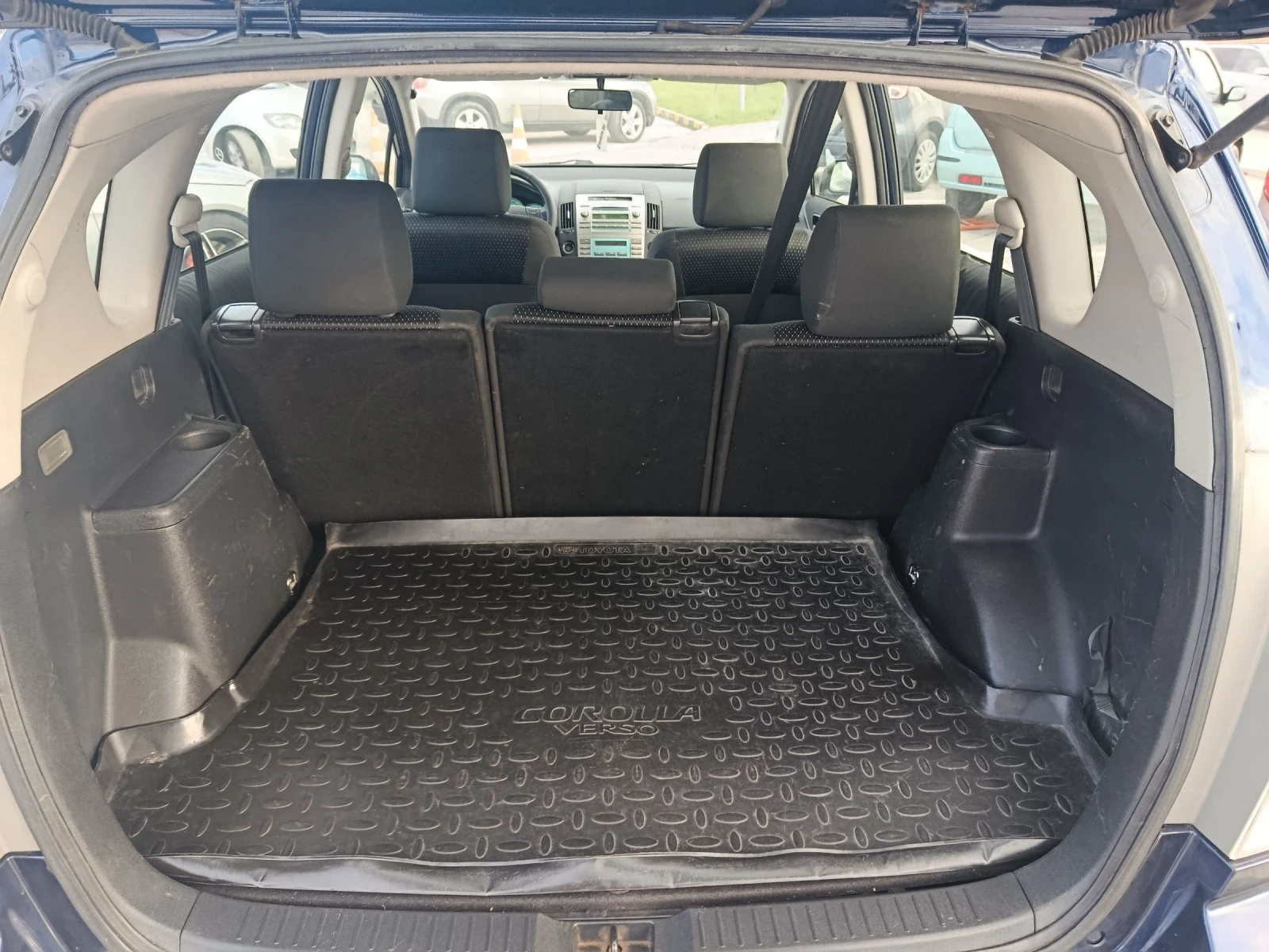 Toyota Corolla verso 2.2 D4-D 136 k. | Mobile.bg � ����������� 15