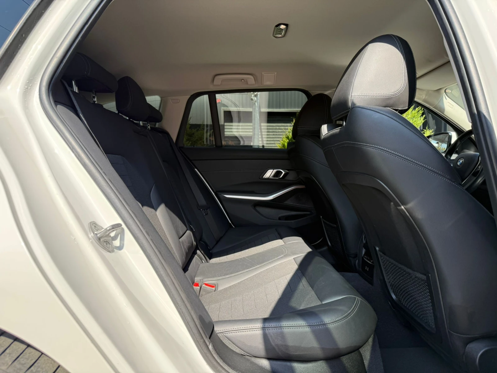 BMW 320, снимка 16 - Автомобили и джипове - 53862521