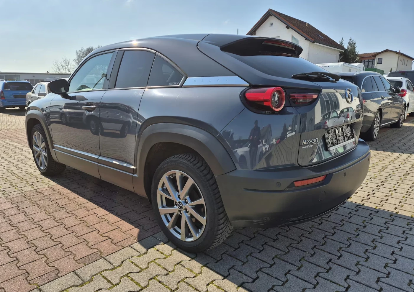 Mazda MX-30 Advantage, снимка 5 - Автомобили и джипове - 53997046