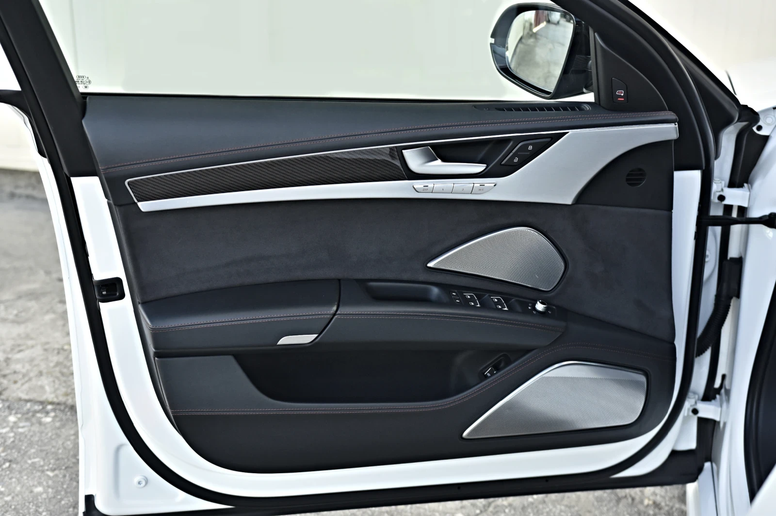 Audi S8 PLUS 4.0 V8T MATRIX 3xTV 360 PANO B&O  FULL | Mobile.bg � ����������� 14