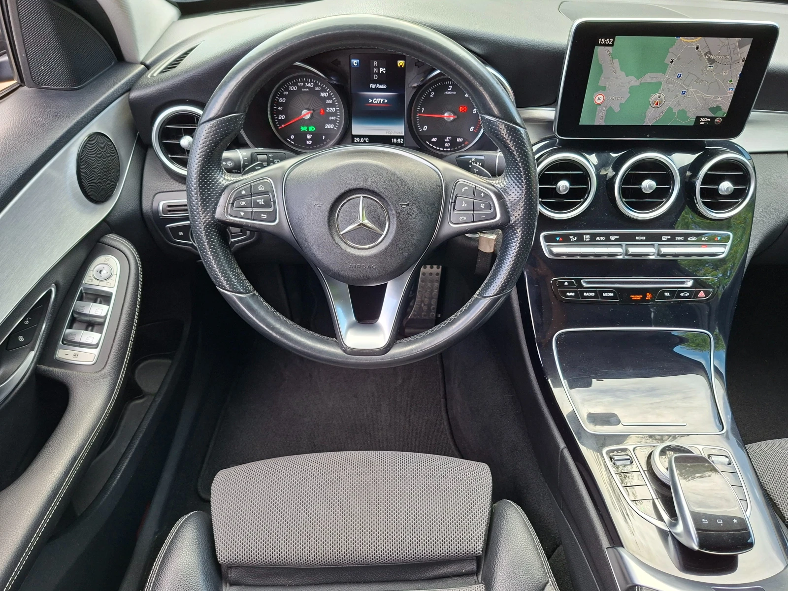 Mercedes-Benz C 220 * 4-MATIC* AUTO PREMIUM FORCE* AMG* 36м. х 382EUR., снимка 12 - Автомобили и джипове - 54720758