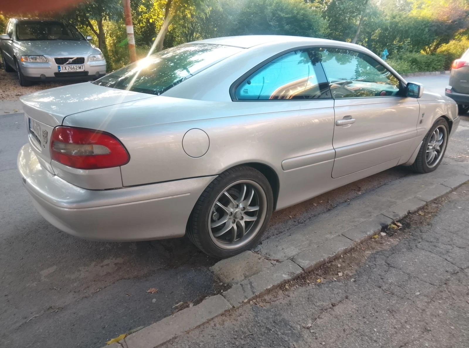 Volvo C70 2.0 T5, снимка 3 - Автомобили и джипове - 54794223