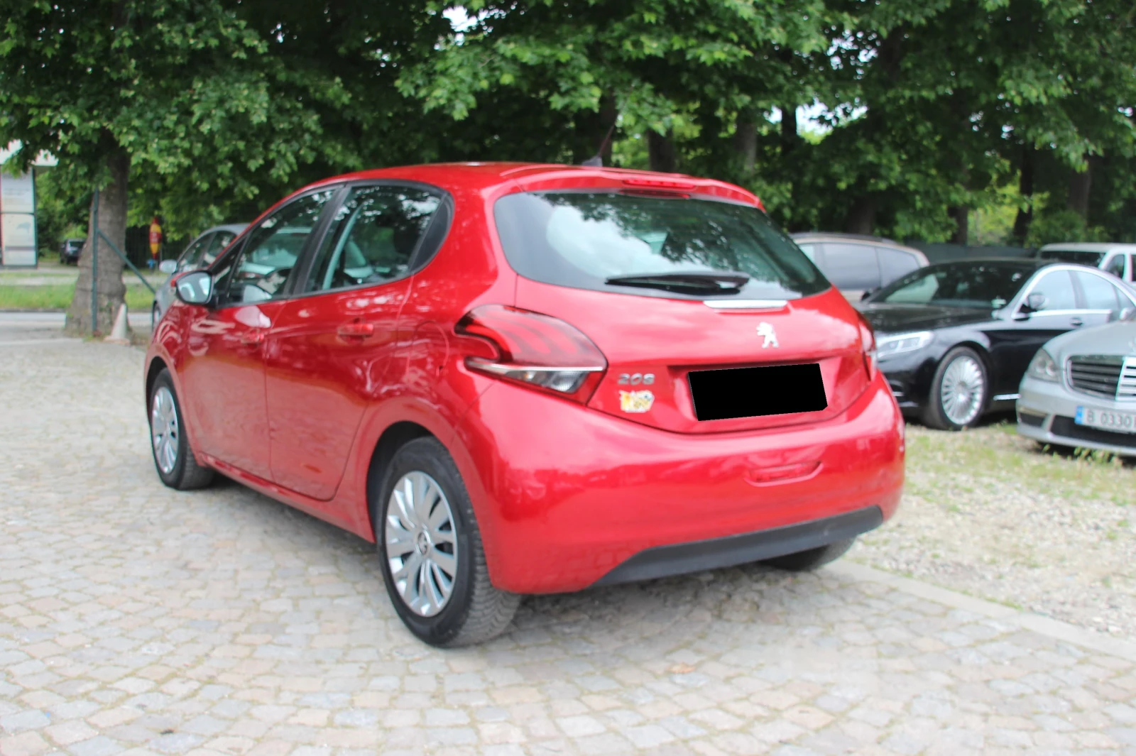 Peugeot 208 1.2i  FACELIFT   EURO 5В  , снимка 7 - Автомобили и джипове - 54942199
