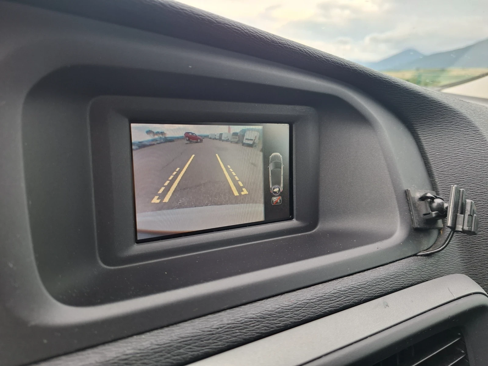 Volvo V40 1, 6 D2, снимка 13 - Автомобили и джипове - 55013942