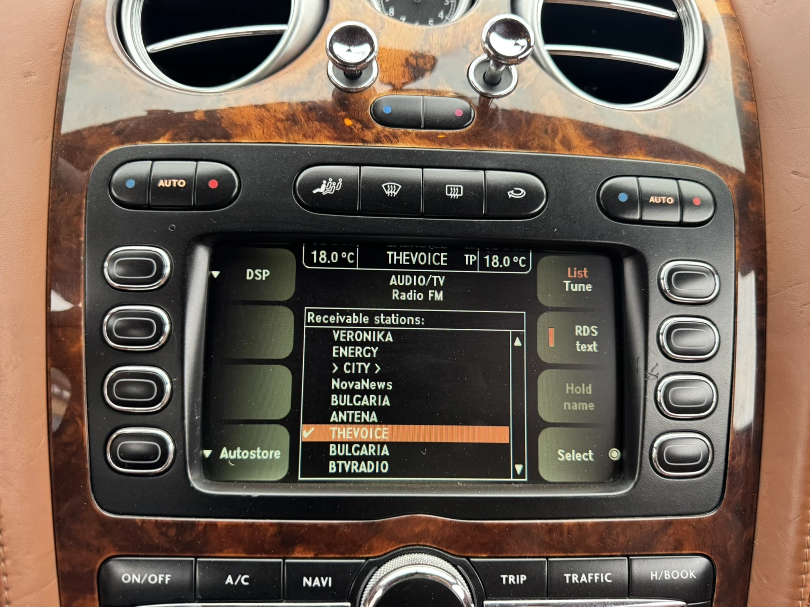 Bentley Continental W12, снимка 15 - Автомобили и джипове - 55377902
