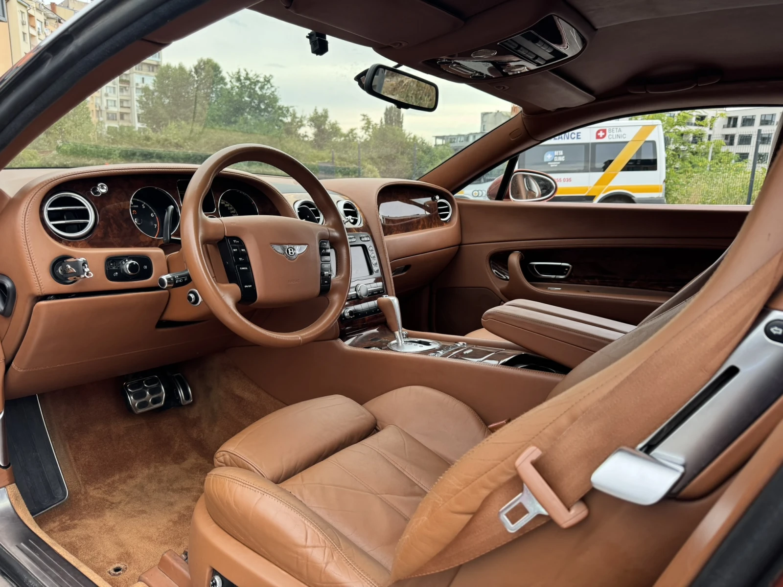 Bentley Continental W12, снимка 8 - Автомобили и джипове - 55377902