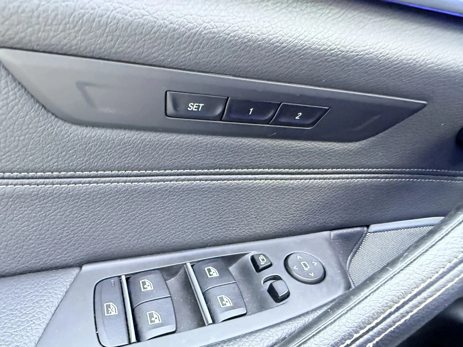 BMW 530 Luxury Line * ПОДГРЕВ/ВЕНТИЛАЦИЯ НА СЕДАЛКИТЕ, снимка 16 - Автомобили и джипове - 55648050