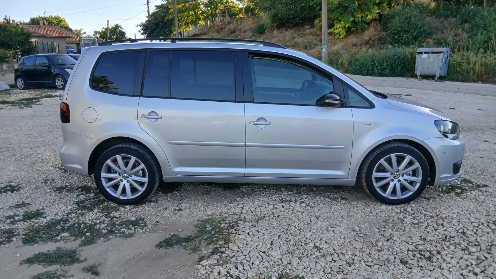 VW Touran, снимка 3 - Автомобили и джипове - 55982834