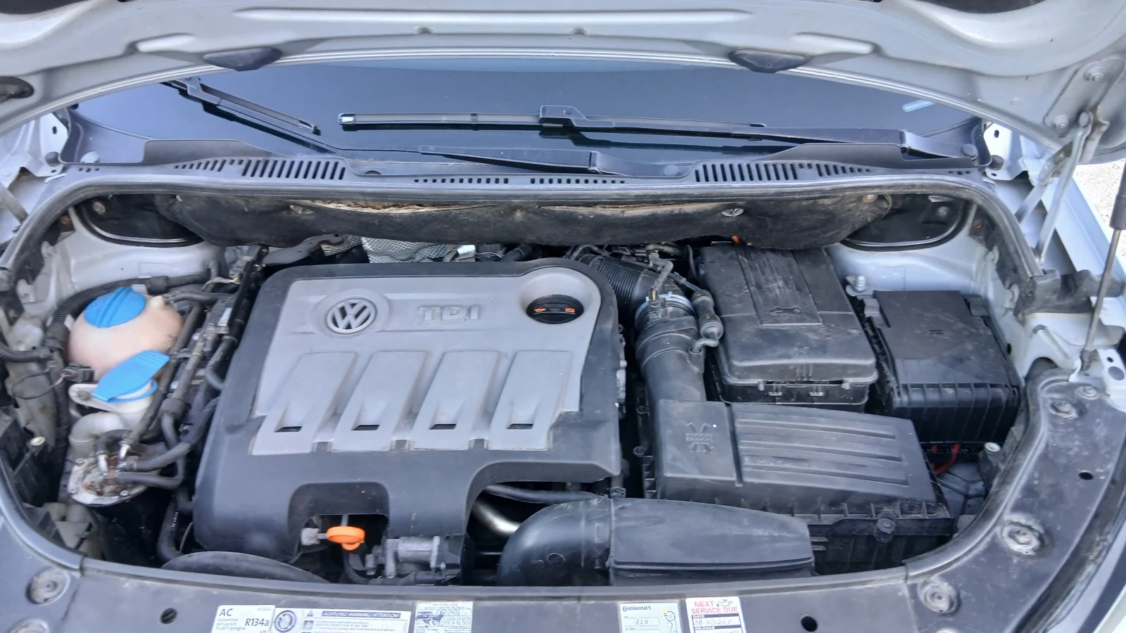VW Touran, снимка 17 - Автомобили и джипове - 55982834