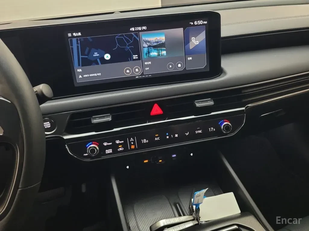 Kia K8 2.5* NOBLESSE* ДИСТРОНИК* ОБДУХВАНЕ* 360КАМЕРА* , снимка 8 - Автомобили и джипове - 56235755