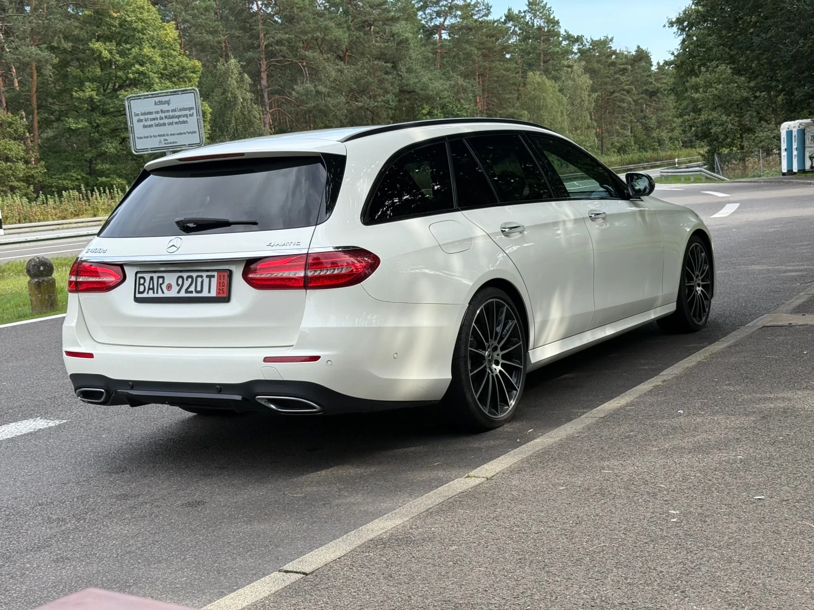 Mercedes-Benz E 400 AMG пакет