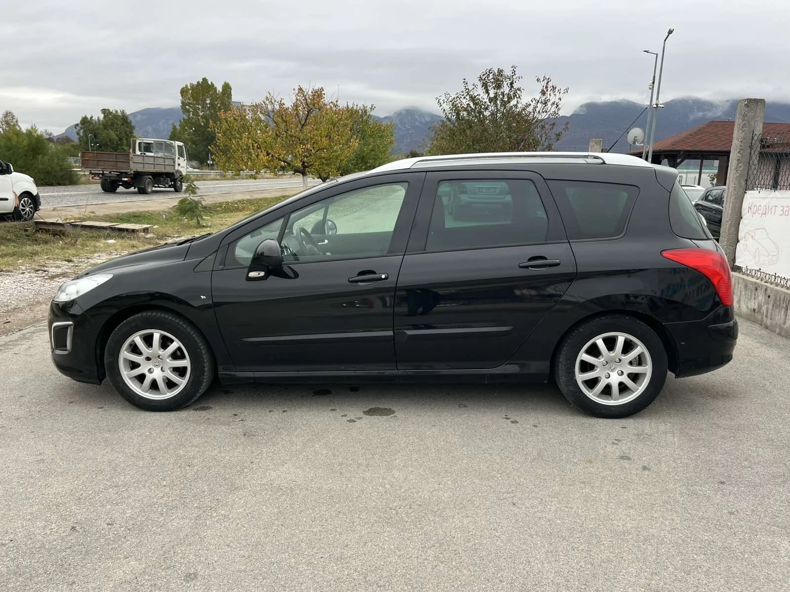 Peugeot 308 SW FACE 1.6HDI 112�� 6�������� ��������� | Mobile.bg � ����������� 6
