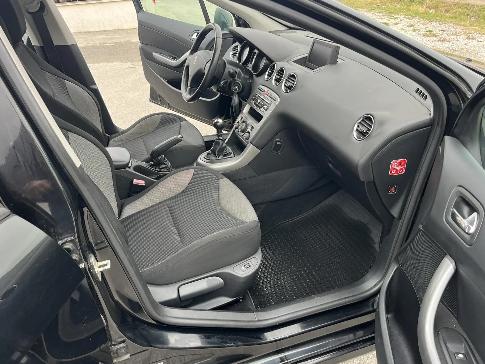 Peugeot 308 SW FACE 1.6HDI 112�� 6�������� ��������� | Mobile.bg � ����������� 10