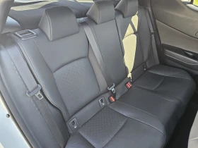 Toyota C-HR 2.0 Hybrid Cuore, снимка 12