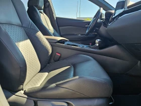 Toyota C-HR 2.0 Hybrid Cuore, снимка 15