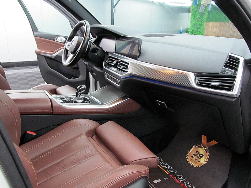 BMW X5 M-paket/INDIVIDUAL// Keyless/СОБСТВЕН ЛИЗИНГ, снимка 11 - Автомобили и джипове - 51215824