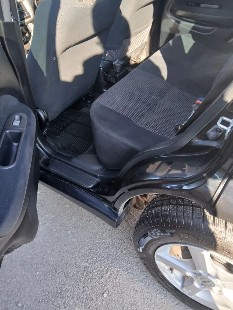 Honda Hr-v 1.6 i * ГАЗ* FACE, снимка 11 - Автомобили и джипове - 52731836