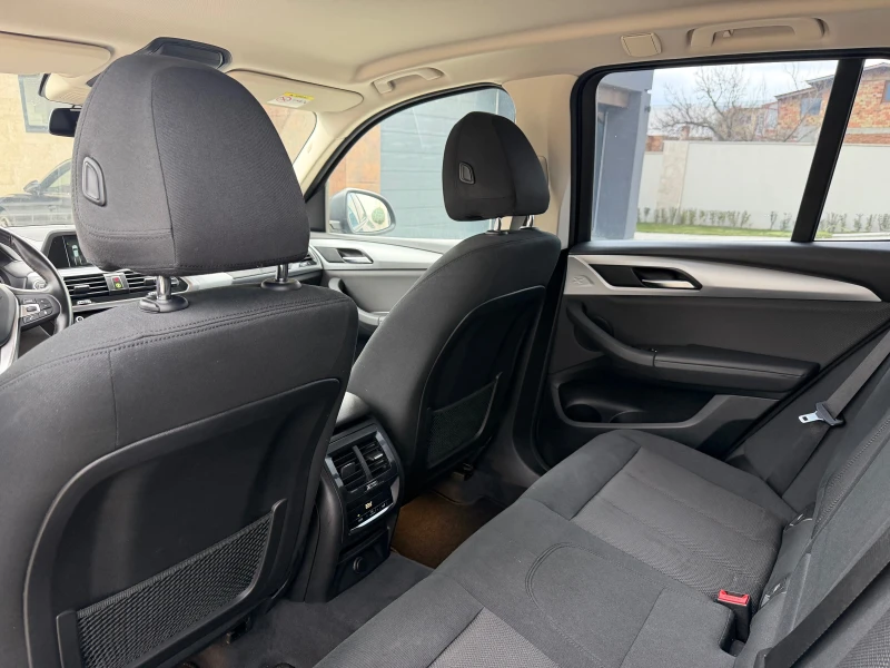 BMW X3, снимка 11 - Автомобили и джипове - 52892765