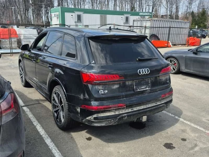 Audi Q7  KOMFORT /CAMERA/ПОДГРЕВИ, снимка 16 - Автомобили и джипове - 54388859