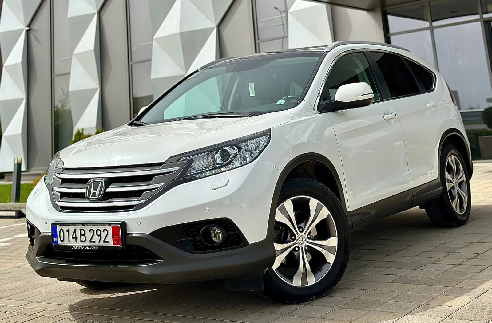 Honda Cr-v DISTRONIK#PANORAMA#KEYLESS GO#PODGREV#KAMERA#PERLA - [1] 