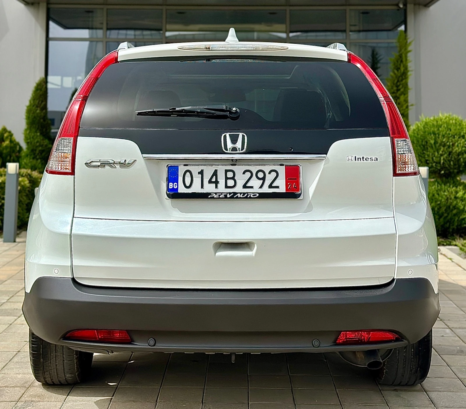 Honda Cr-v DISTRONIK#PANORAMA#KEYLESS GO#PODGREV#KAMERA#PERLA - изображение 7