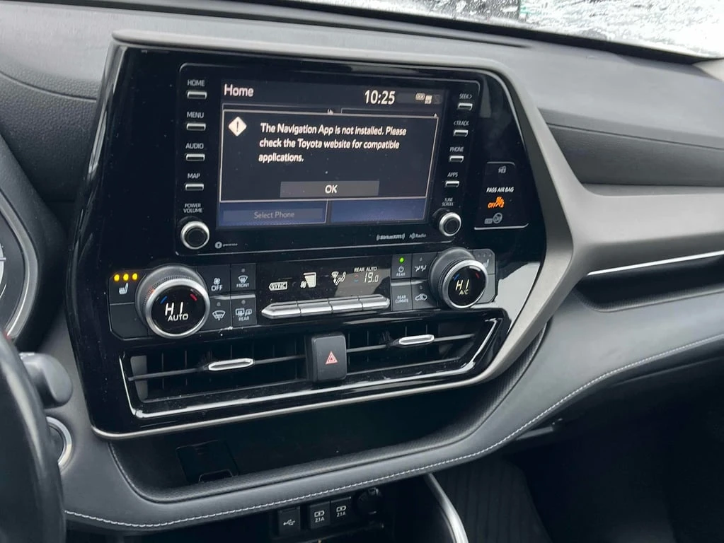 Toyota Highlander 2021 XLE * CARFAX *    | Mobile.bg   10