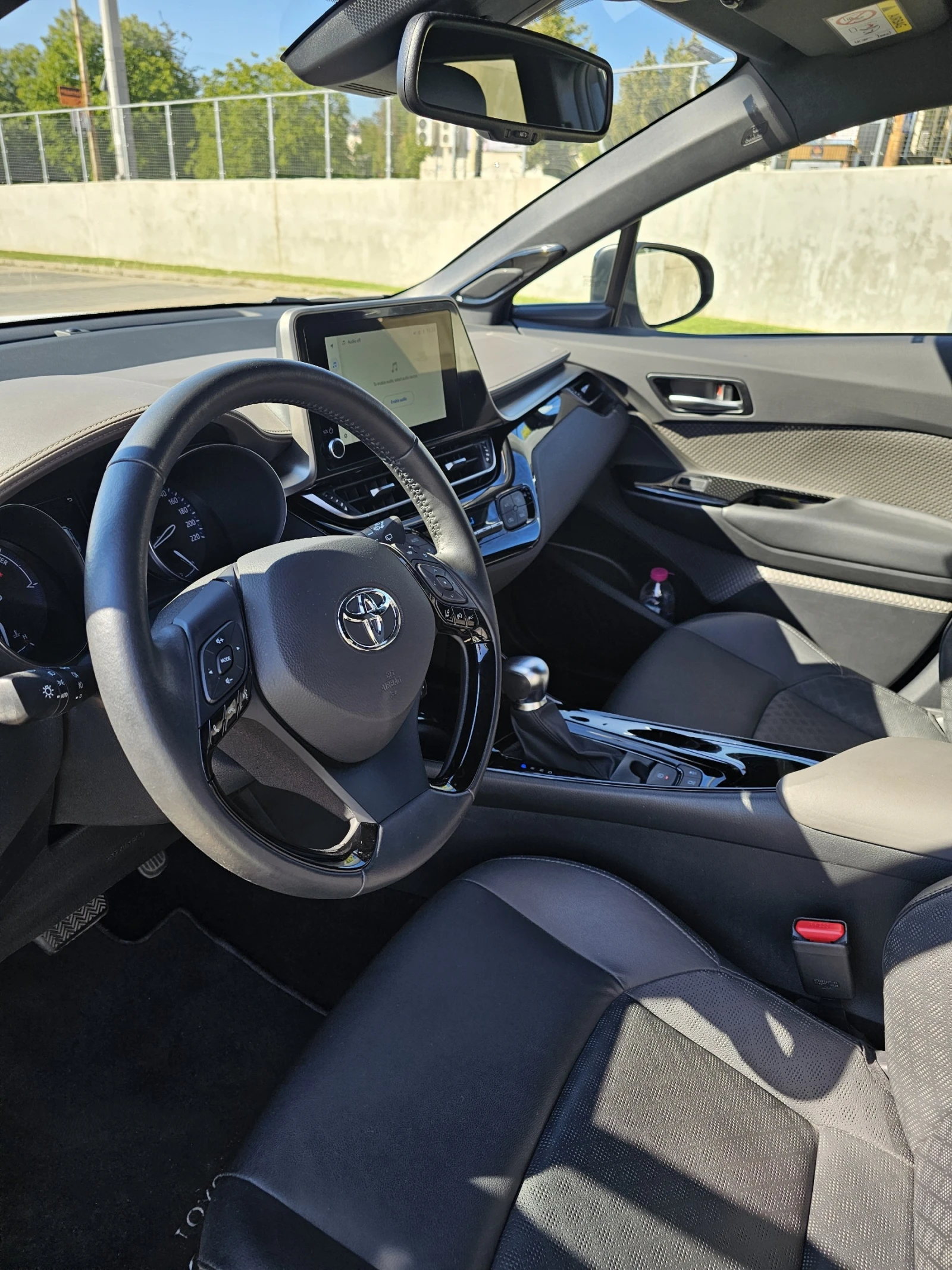 Toyota C-HR 2.0 Hybrid Cuore, снимка 8 - Автомобили и джипове - 56074633