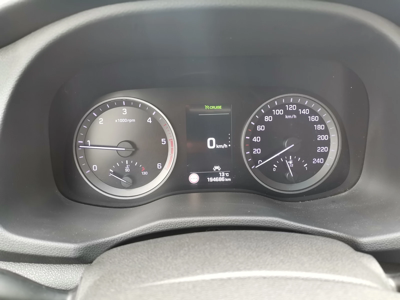 Hyundai Tucson 1, 7cdti Xpossible, снимка 14 - Автомобили и джипове - 56680060