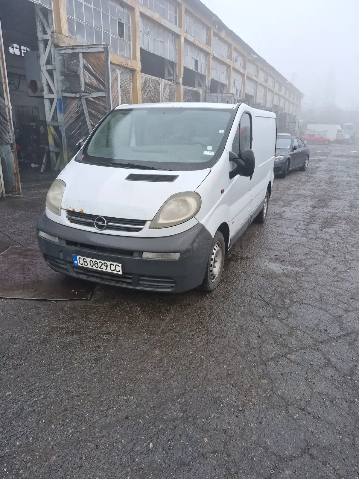 Opel Vivaro 1.9 CDTI - изображение 2