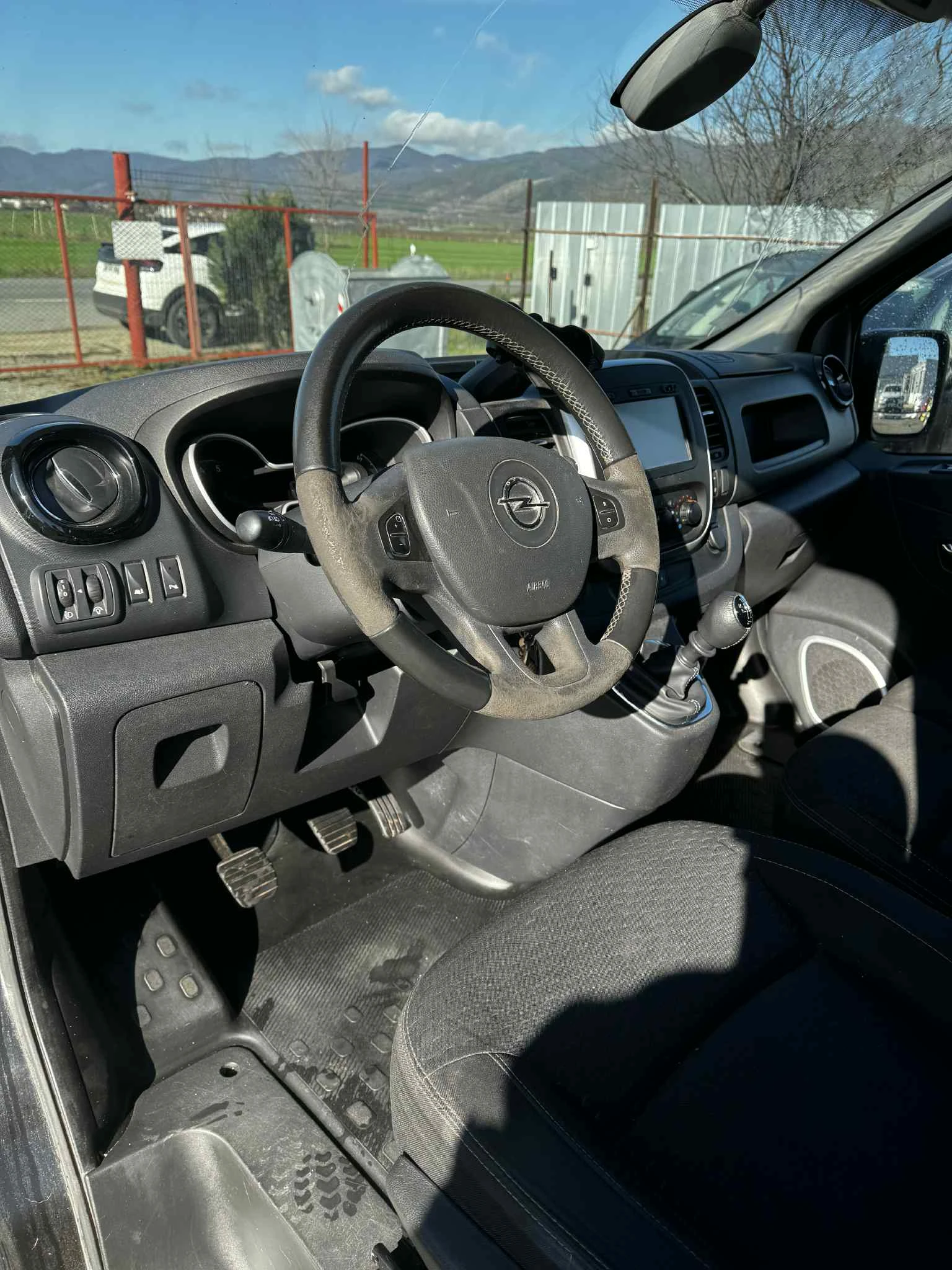 Opel Vivaro 1.6 CDTI klimatik Navi | Mobile.bg   9