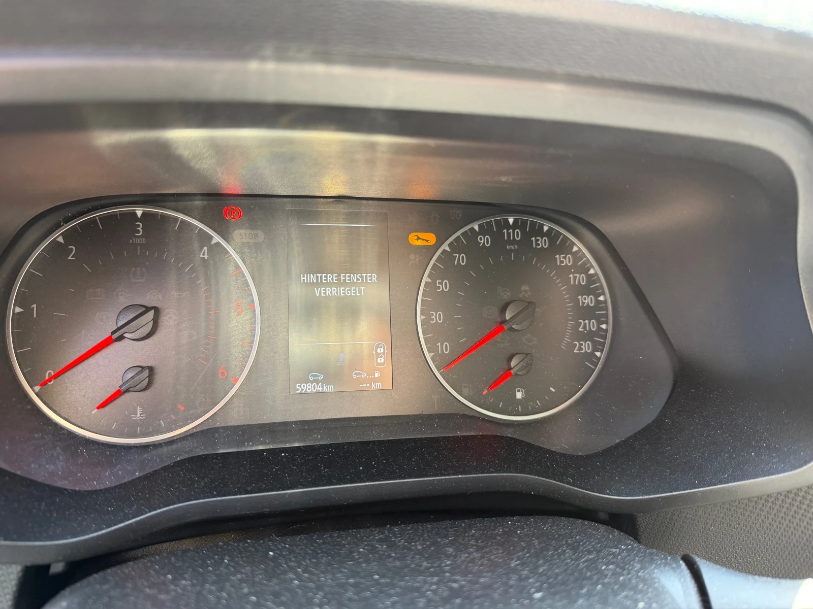 Renault Trafic 2.0CDI 131, снимка 6 - Бусове и автобуси - 54657434